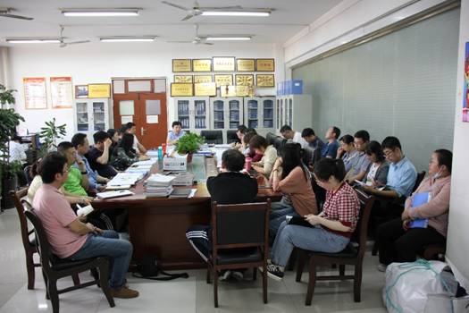 说明: F:\0000苏佩办公\【新闻稿】\5.11 教学工作会议 照片\IMG_0148.JPG
